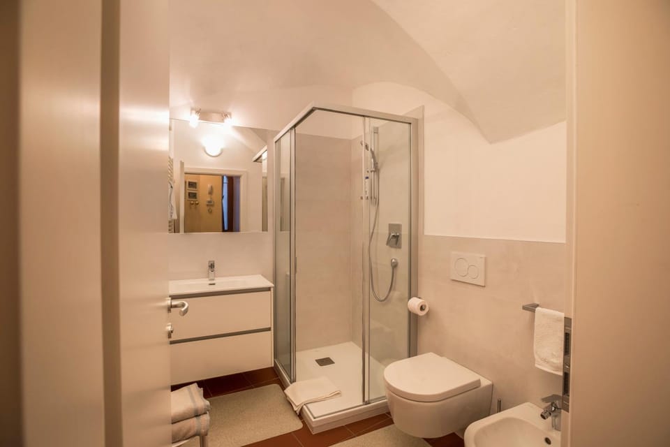 Bathroom, Living room