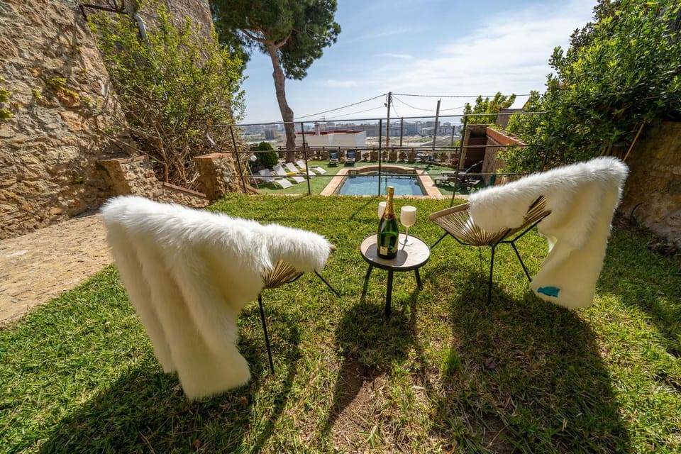 Garden, Balcony/Terrace, Swimming pool