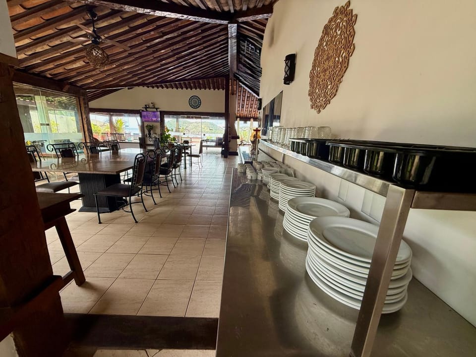 Búzios Prime: Vista Mar, 50m da Praia da Ferradura, 8 suites House in Armacao dos Buzios