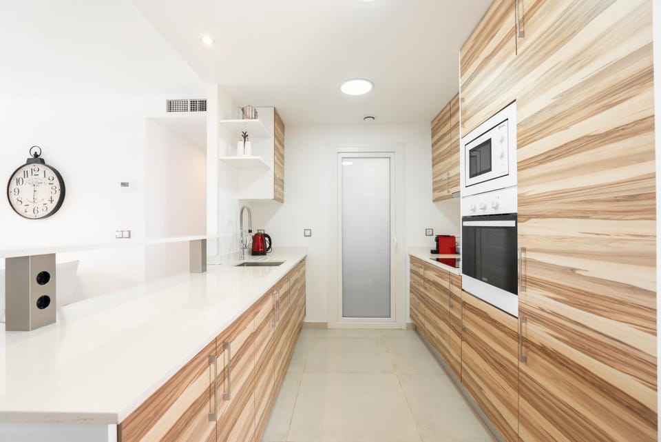 Kitchen or kitchenette, minibar, pet friendly, stove, kitchen