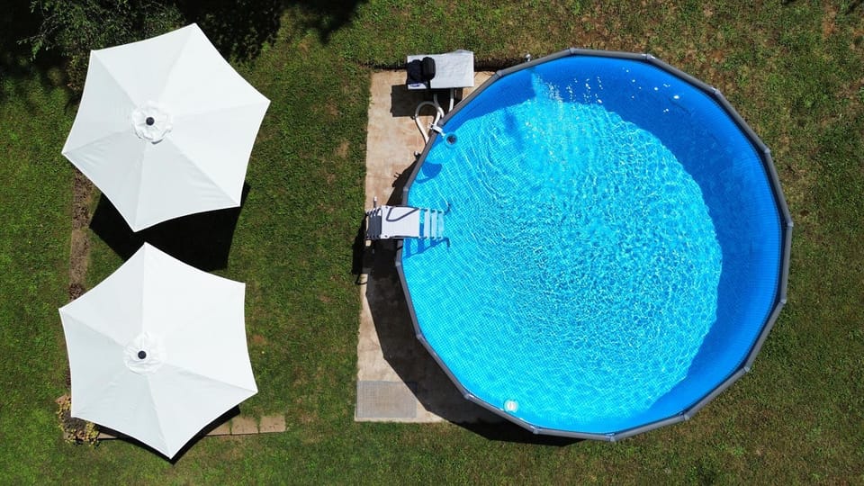 Day, Garden, Garden view, Pool view, Swimming pool, sunbed