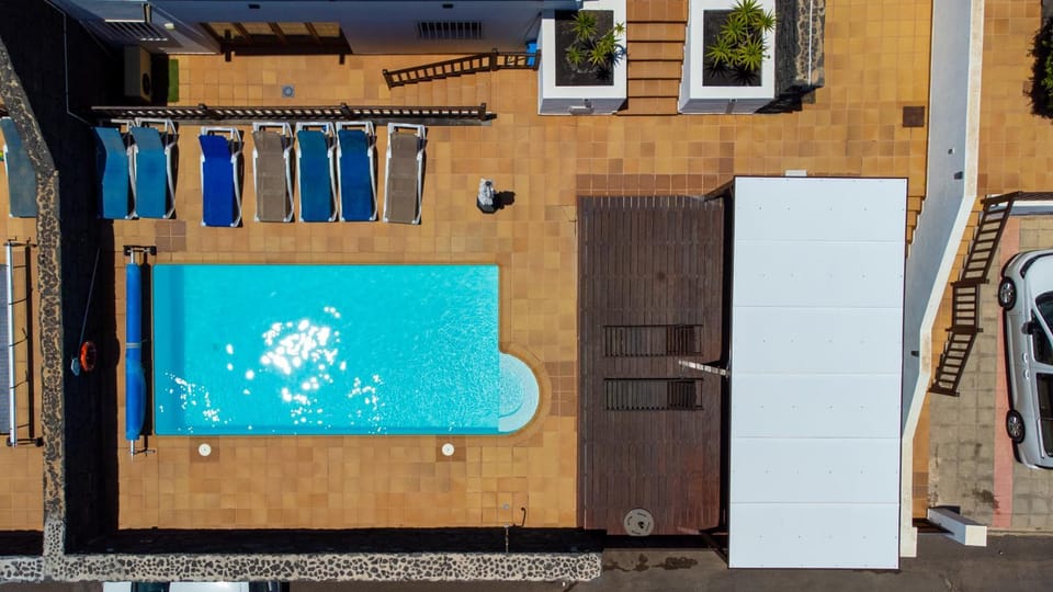 CASA LAURA VISTA LOBOS - spacious Villa with heatable pool and sea views Villa in Playa Blanca