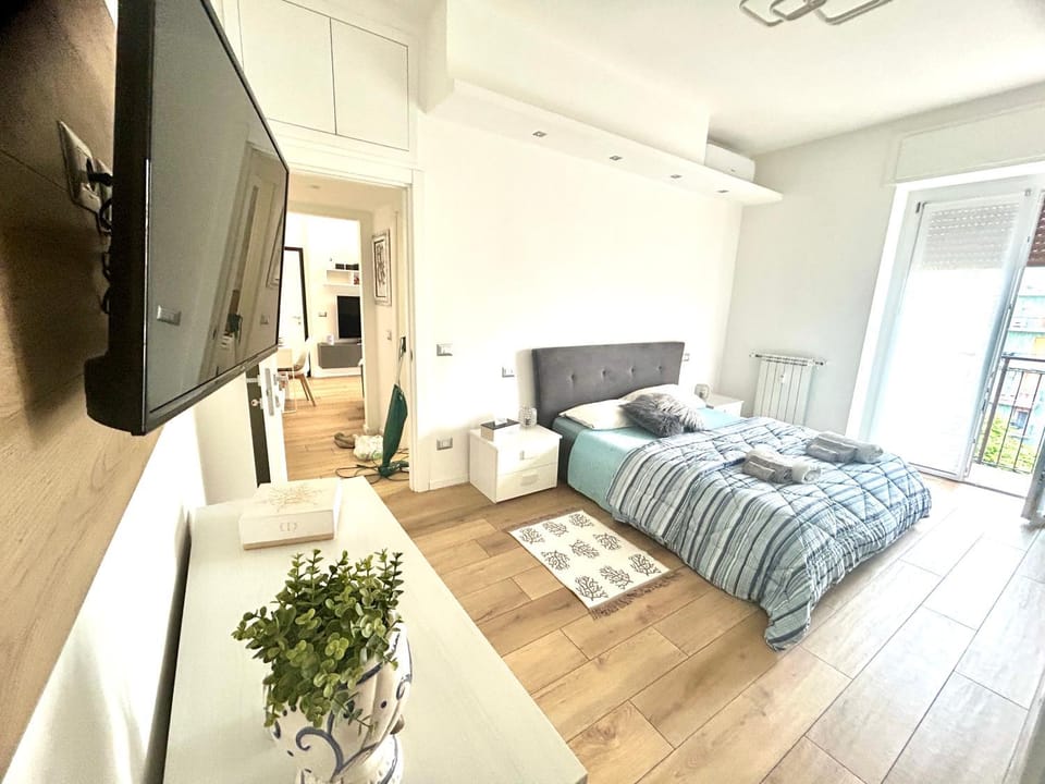 Home Leopardi HUMANITAS , Assago Forum, ieo INTERO APPARTAMENTO Apartment in Lombardy