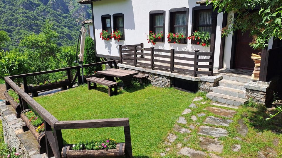 Авина къща House in Blagoevgrad Province