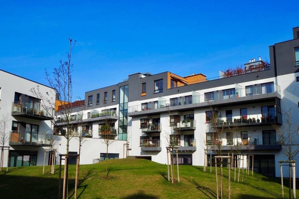 Property building, Patio, Garden