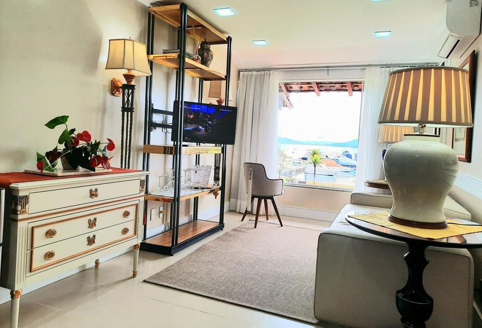 Communal lounge/ TV room, TV and multimedia, Living room, Seating area