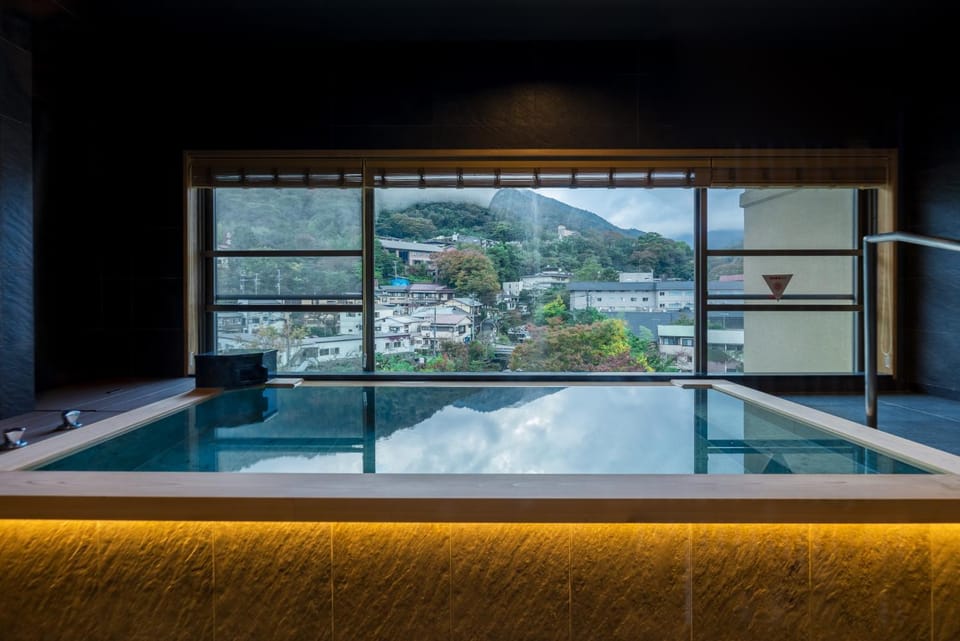 Hot Spring Bath, Bathroom