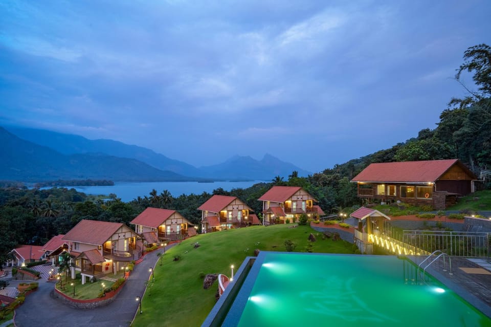 Property building, Natural landscape, Mountain view, Pool view, River view, Swimming pool, Swimming pool