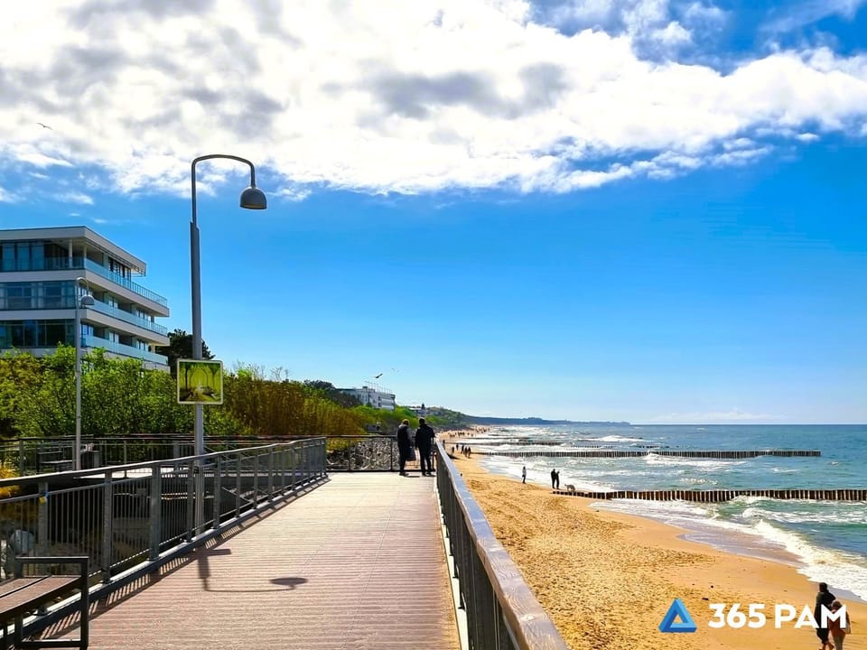 Nearby landmark, Day, Natural landscape, Beach