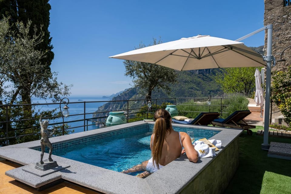 Day, People, Natural landscape, Mountain view, Pool view, Sea view, Swimming pool, sunbed