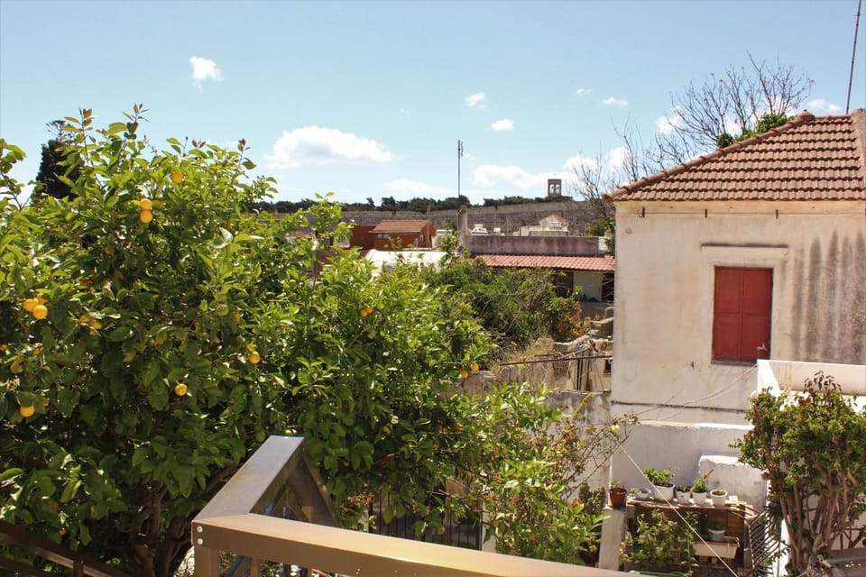 Patio, Balcony/Terrace