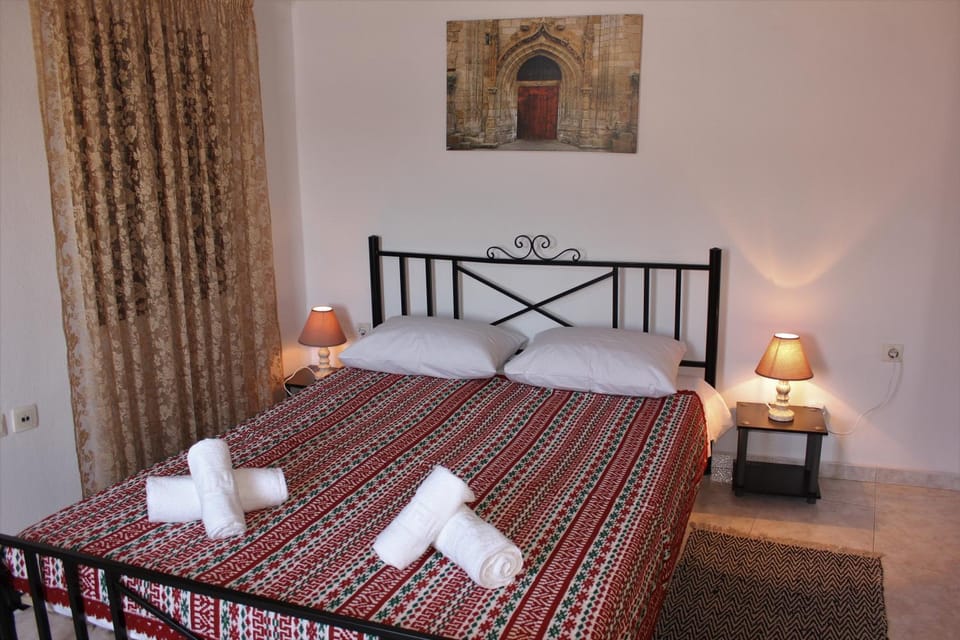 Traditional Stone house Apartment in Rhodes