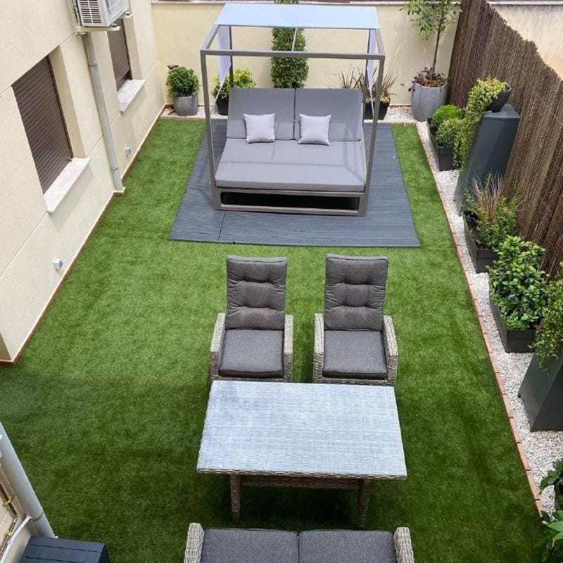 Patio, Garden view