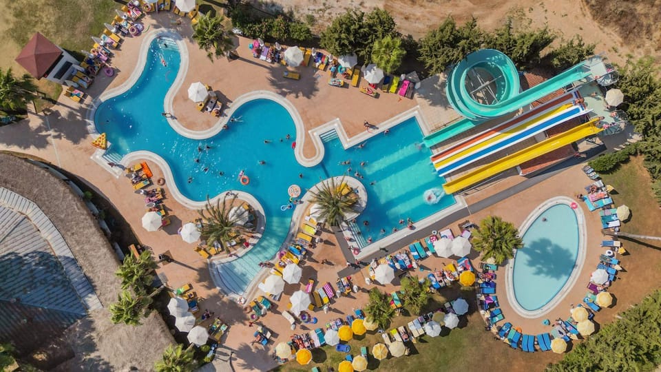 Bird's eye view, Swimming pool