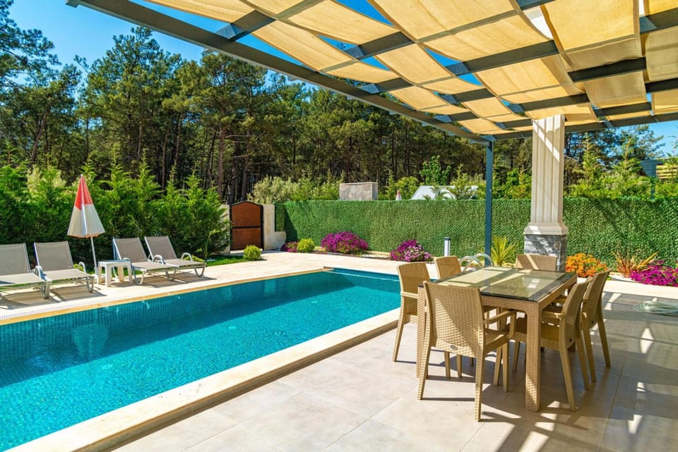 4 Bedroom Holiday Villa in Hisarönü Ölüdeniz- Gold Rose Villa in Ölüdeniz