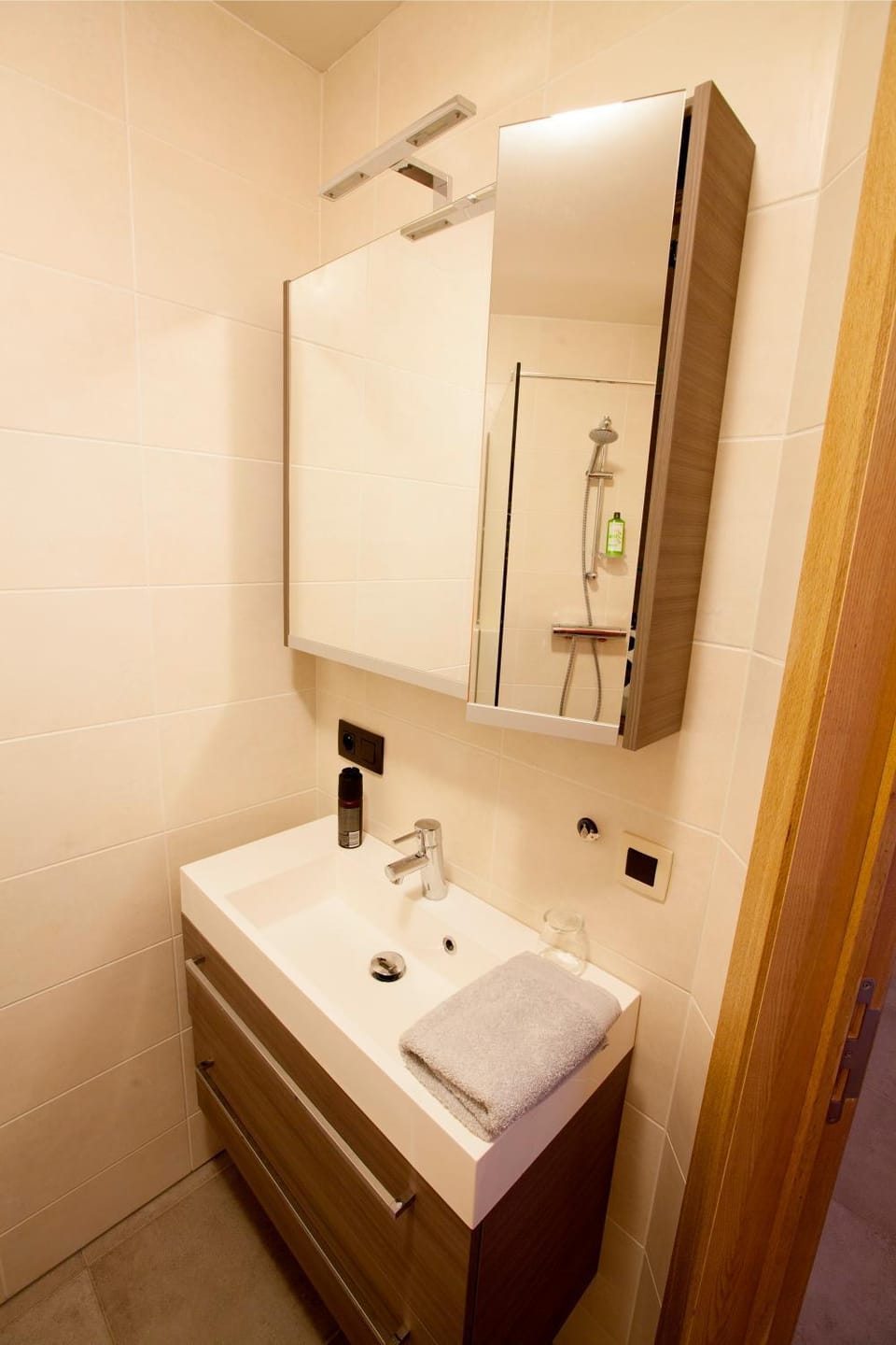 Bathroom, Bedroom
