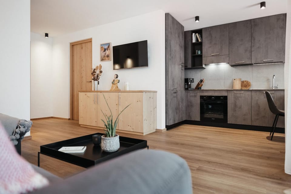 Kitchen or kitchenette, Living room, Dining area