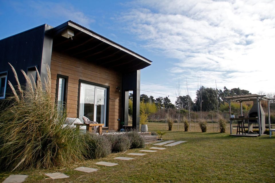 Property building, Natural landscape, Garden