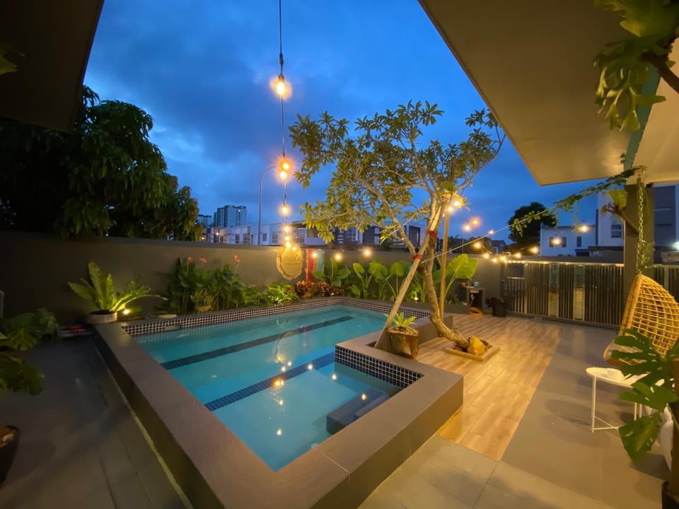 Pool view, Swimming pool, Sunset