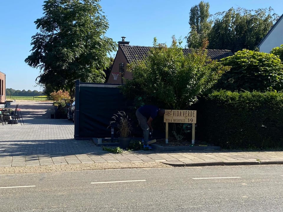 Day, Neighbourhood, Street view