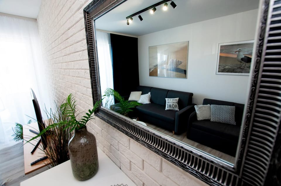 Apartament IKAR z widokiem na morze w kompleksie Platinium Rewal Apartment in West Pomeranian Voivodeship, Poland