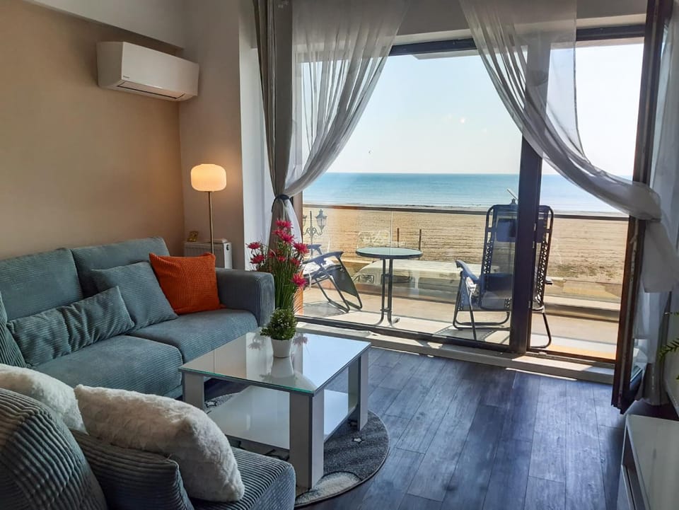 Landmark view, Landmark view, Sea view, Sea view, Street view, Street view, Inner courtyard view