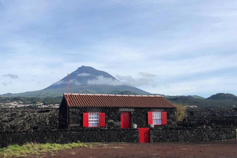 Ocean view in UNESCO Heritage Site House in Azores District