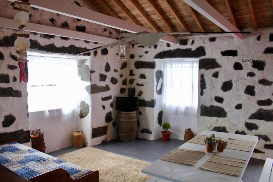 Ocean view in UNESCO Heritage Site House in Azores District