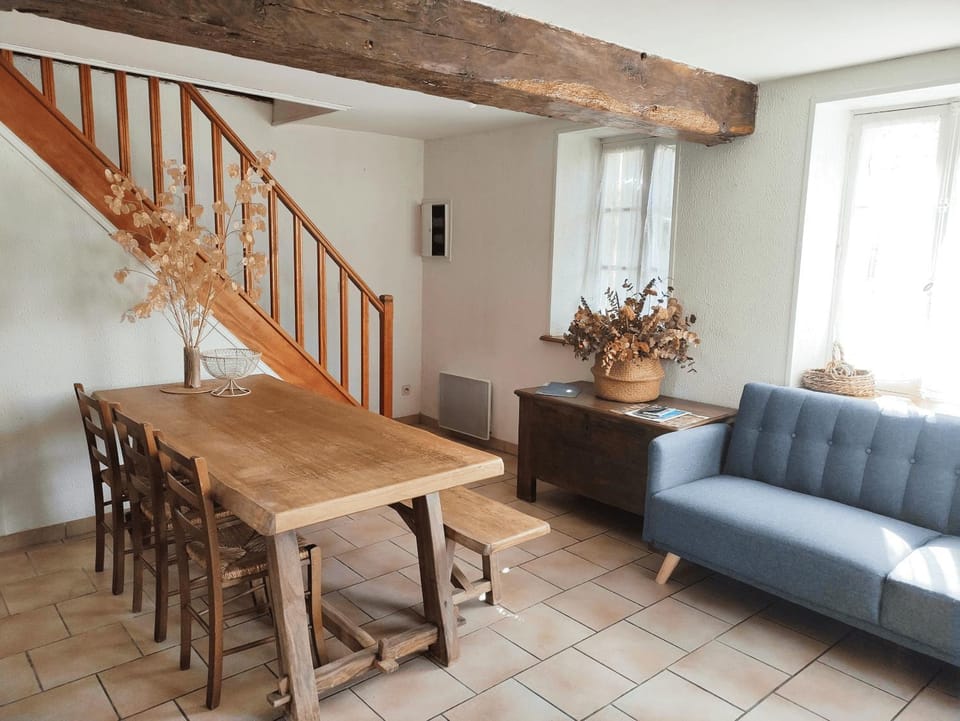 Gîte de la Ferme Florale Ponoie House in Centre-Val de Loire