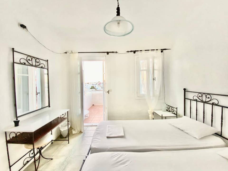 Naousa Seaview Reatreat Apartment in Naousa