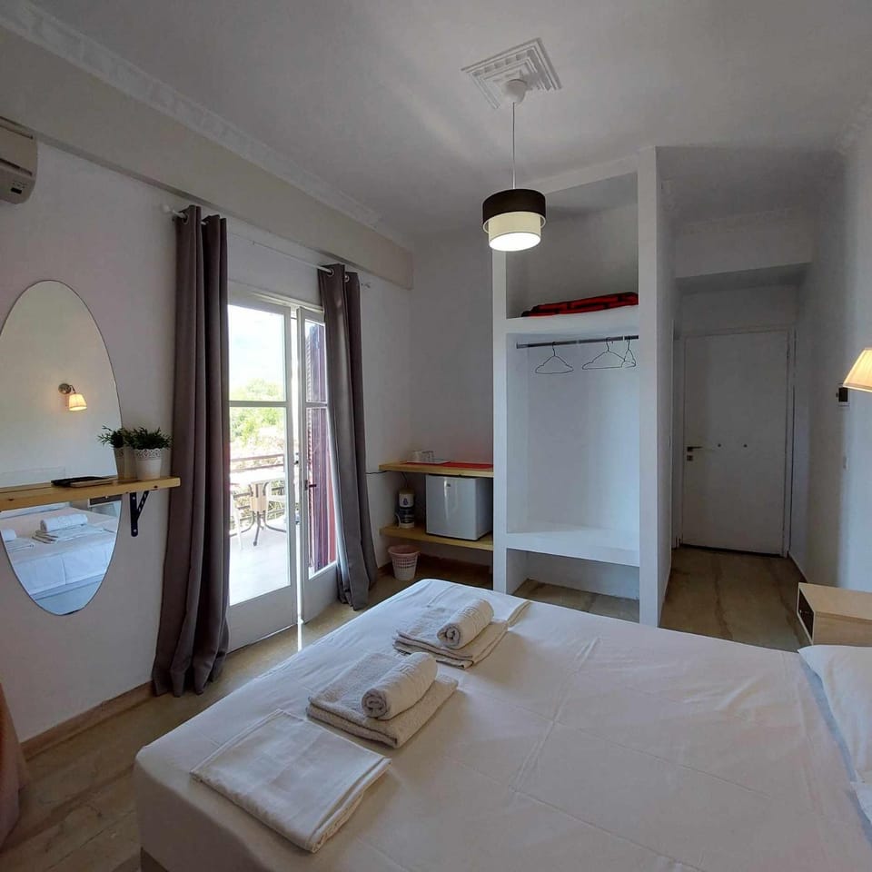 Bed, Bedroom, oven, towels, wardrobe, air conditioner
