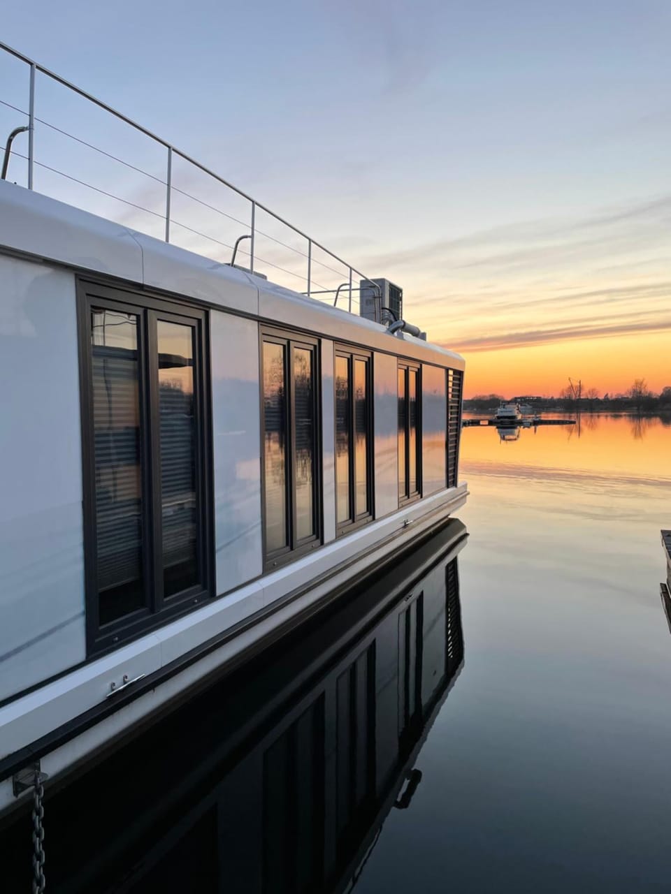Hausboot Buddy Docked boat in Lower Saxony, Germany
