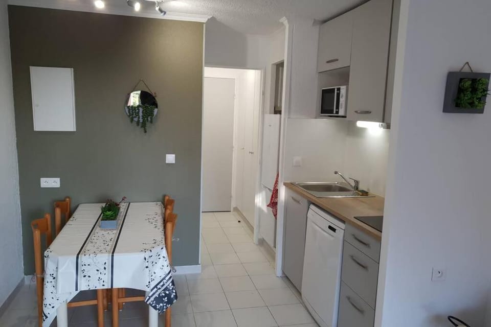 Les Parcs de Grimaud House in Grimaud