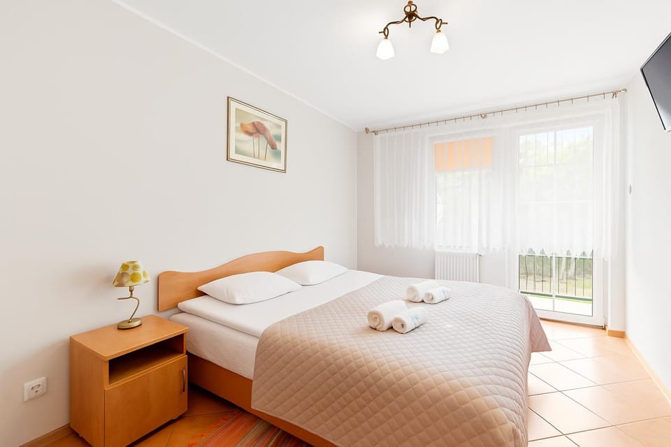 Mieszkania i apartamenty przy plaży, przyjazne czwronogom, dostępna wiata grillowa - Żeromskiego 2, HoliApart Apartment in Pomeranian Voivodeship
