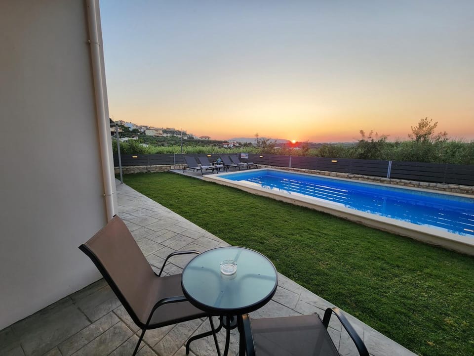 Villa Dionisia with private pool Apartment in Crete