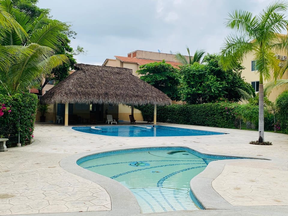 Pool view, Swimming pool