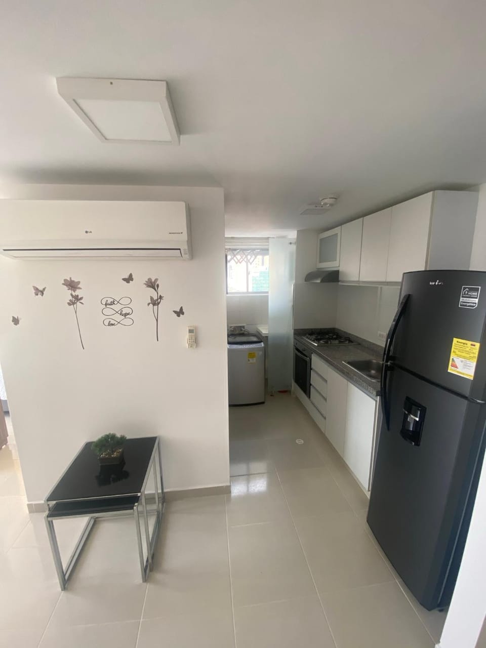 Lujoso Apto Amoblado - Piso alto - NUEVO Apartment in Bucaramanga