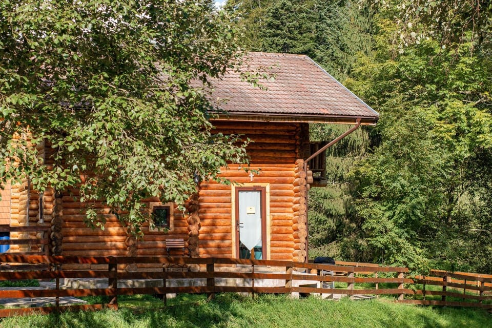 Resort 7 Crai - Cabana Calinet Chalet in Brașov County