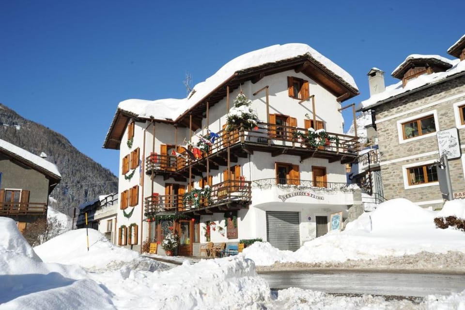 Property building, Winter