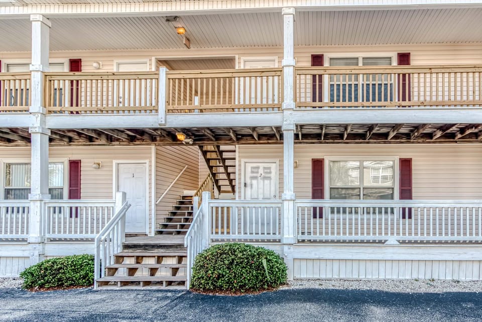 Alabama Sands Unit 2 Apartment in West Beach