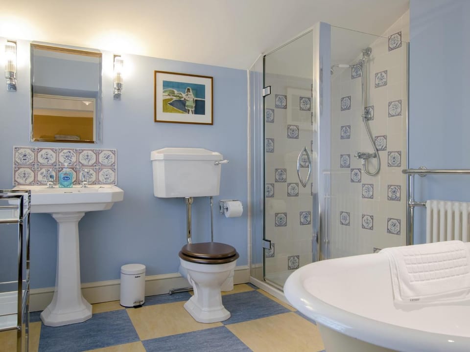 Bathroom, Bath