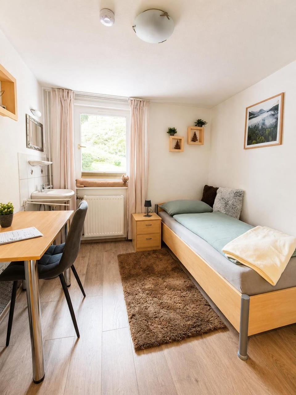 Living room, Bedroom