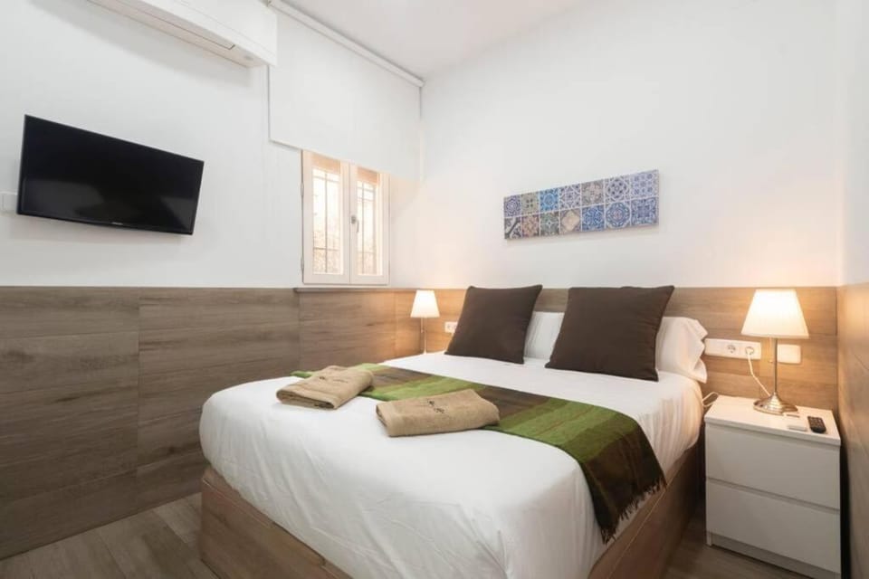 Precioso Piso en Paseo de la Bomba free parking Apartment in Granada