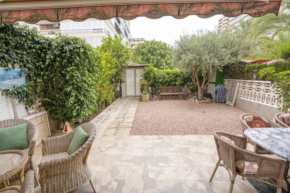 Patio, Day, Garden, View (from property/room), Balcony/Terrace, Living room, Dining area
