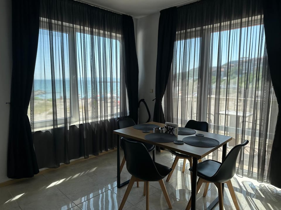 View (from property/room), Living room, Dining area, Sea view