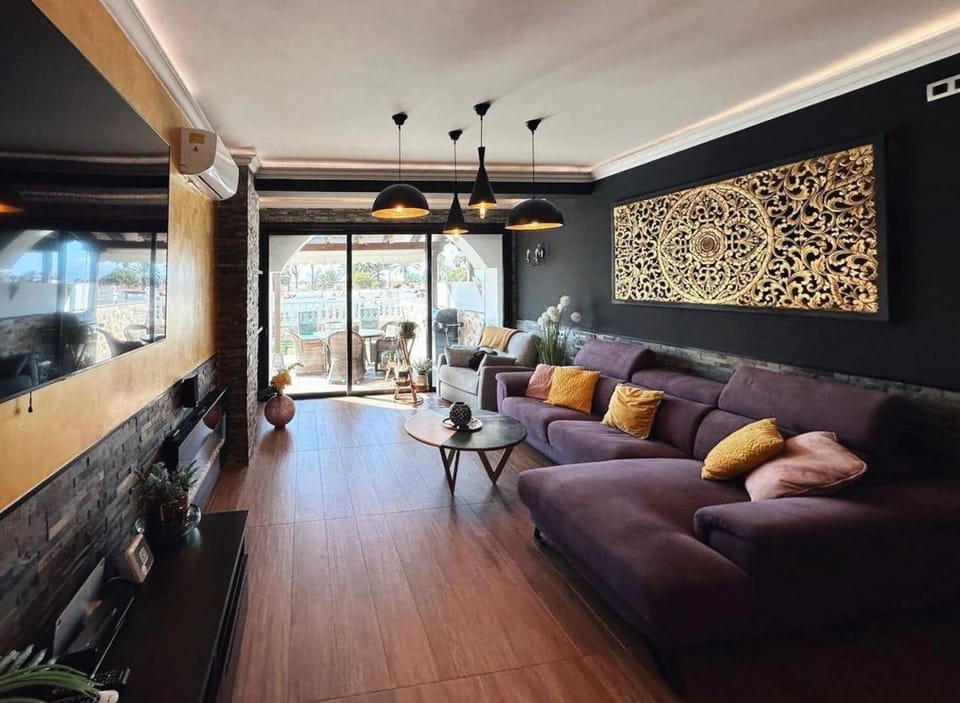 Magma Paraiso Royal Villa in Playa de las Americas