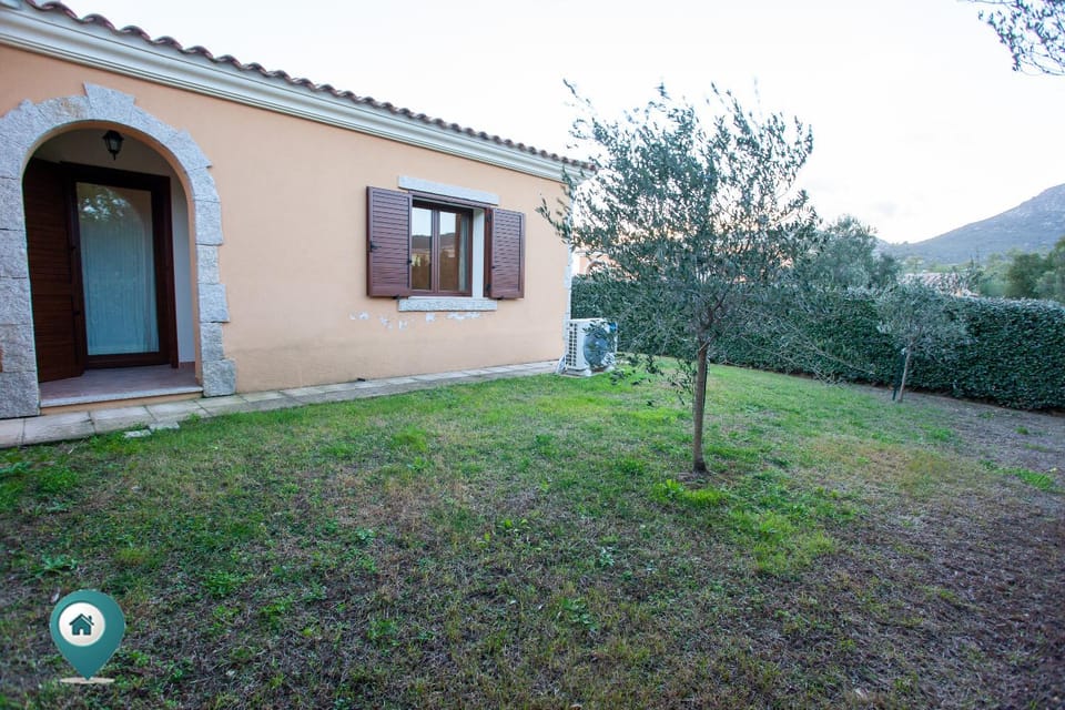 Property building, Garden, Garden view