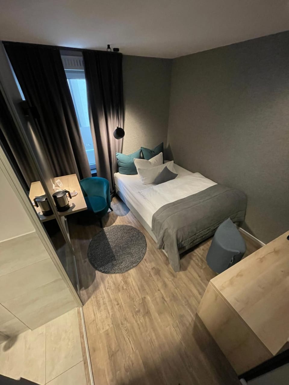 Photo of the whole room