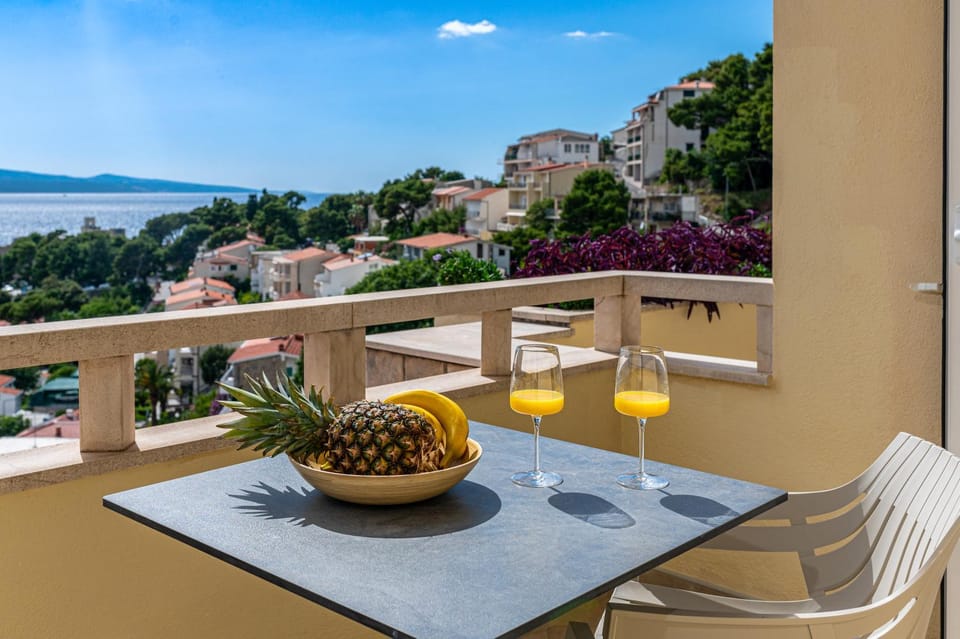 Apartments Kartulina Apartment in Brela