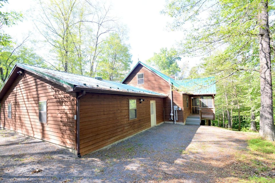 Property building, Day, Natural landscape